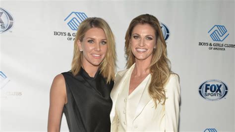 clarissa thompson hot|Erin Andrews, Charissa Thompson Pose For Swimsuit。